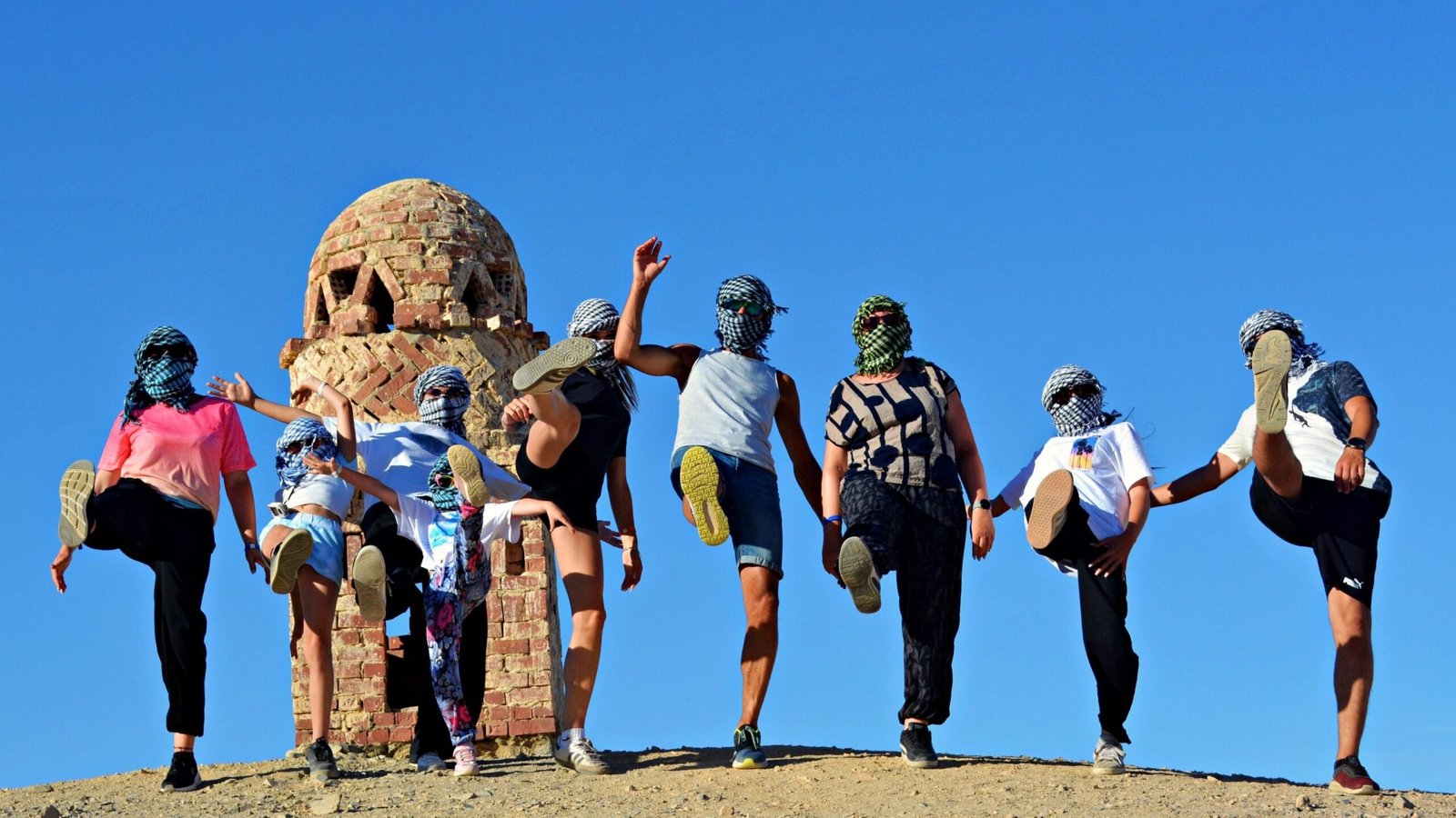 Hurghada travel guide 2026 - Group enjoying water sports and beach activities at Red Sea